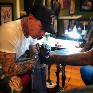 Meet your Posher, Casey